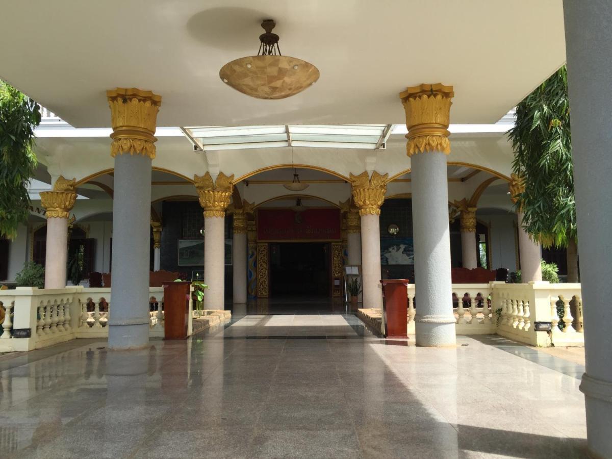 Champasak Palace Hotel Pakse Esterno foto