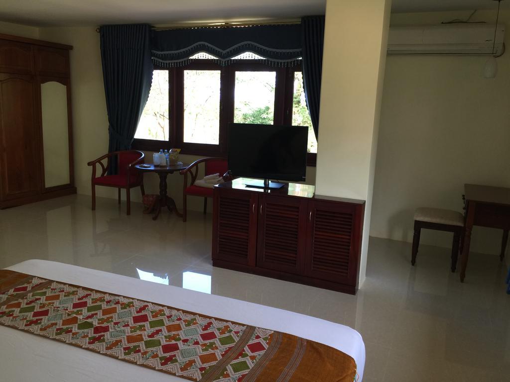 Champasak Palace Hotel Pakse Esterno foto