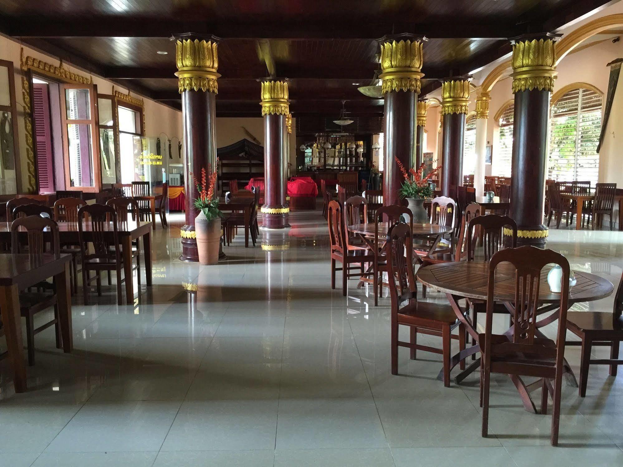Champasak Palace Hotel Pakse Esterno foto