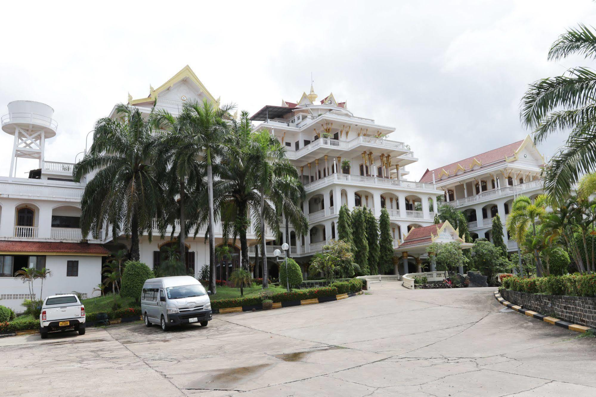 Champasak Palace Hotel Pakse Esterno foto