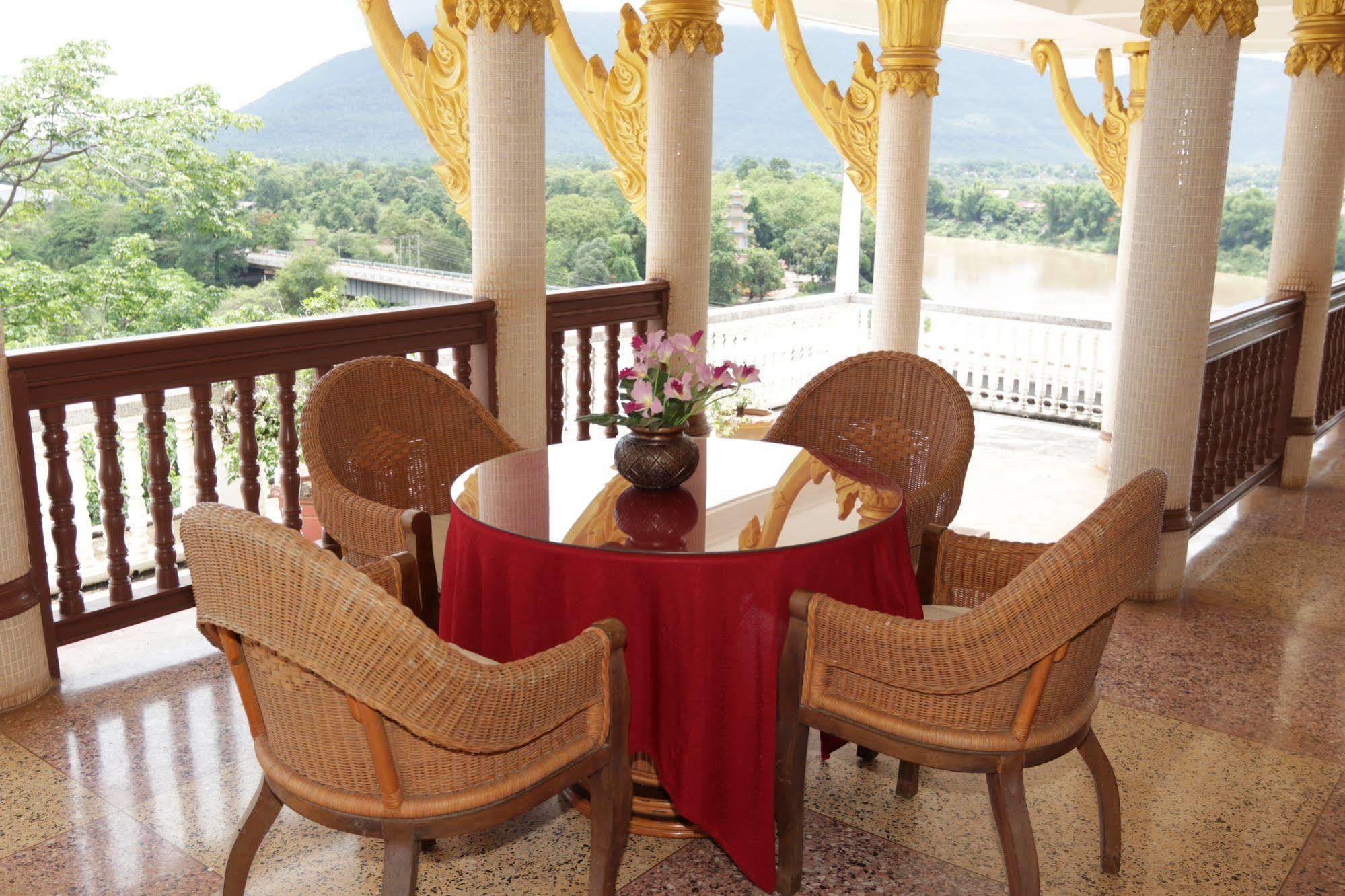 Champasak Palace Hotel Pakse Esterno foto