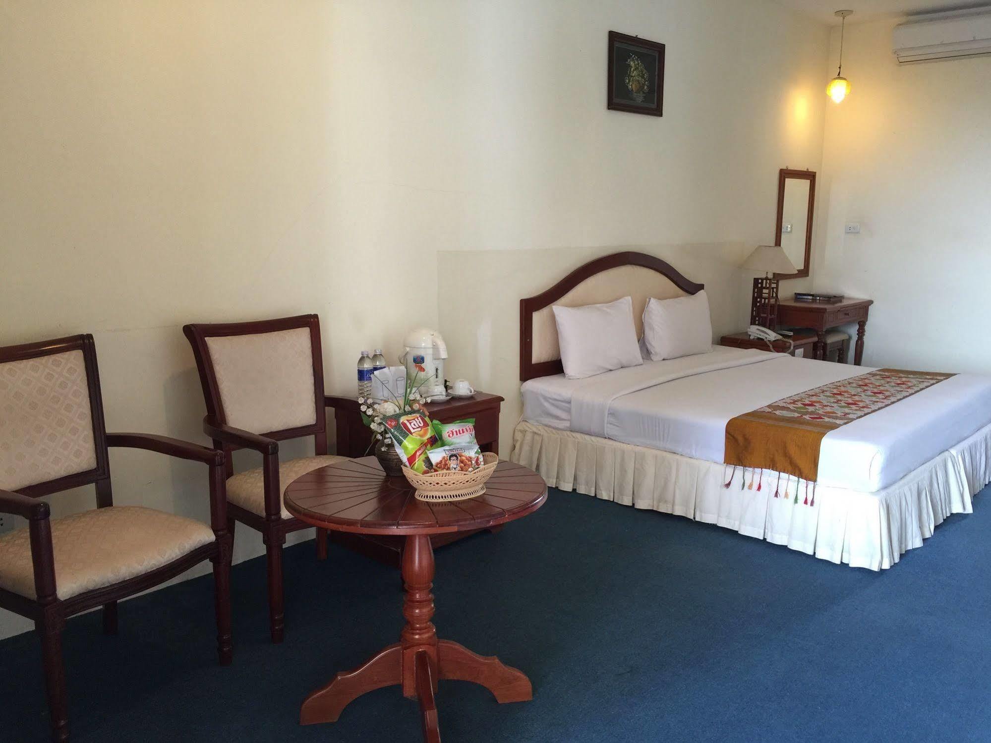 Champasak Palace Hotel Pakse Esterno foto