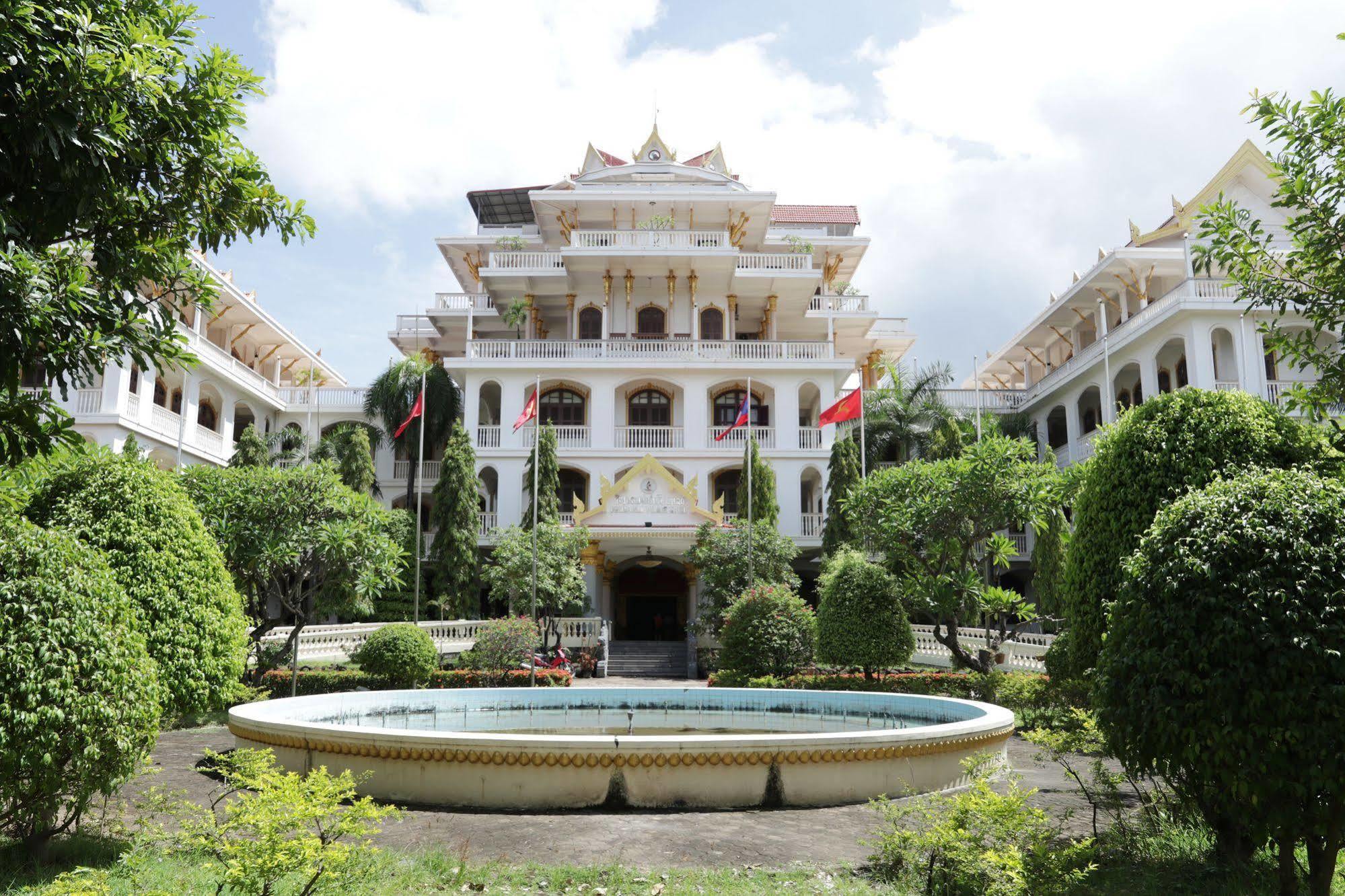 Champasak Palace Hotel Pakse Esterno foto